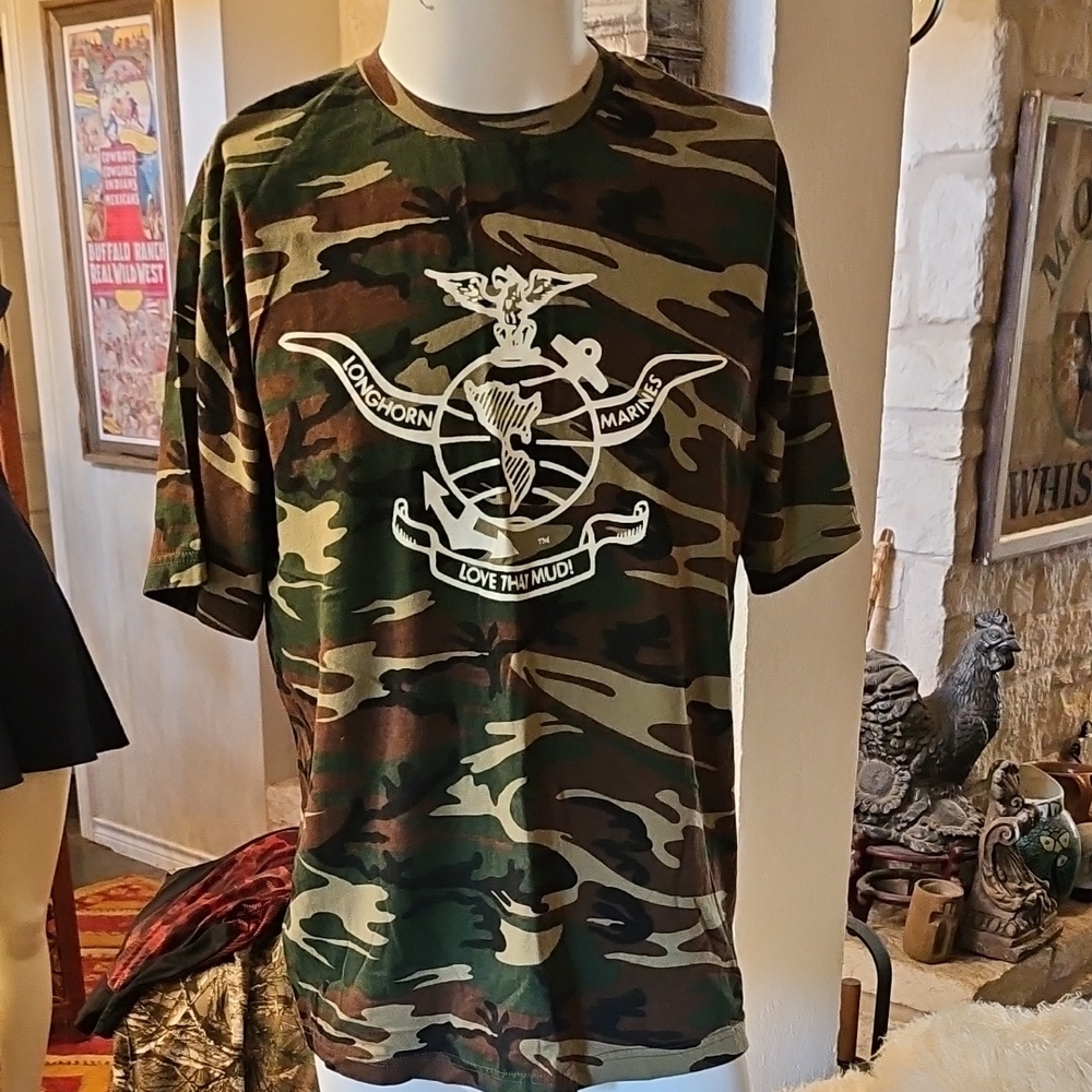 Code V Green Camo T-shirt Longhorn Marines Love That Mud Size XL